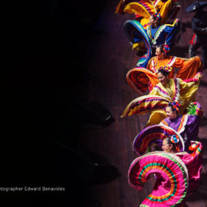 folklorico-dancers |